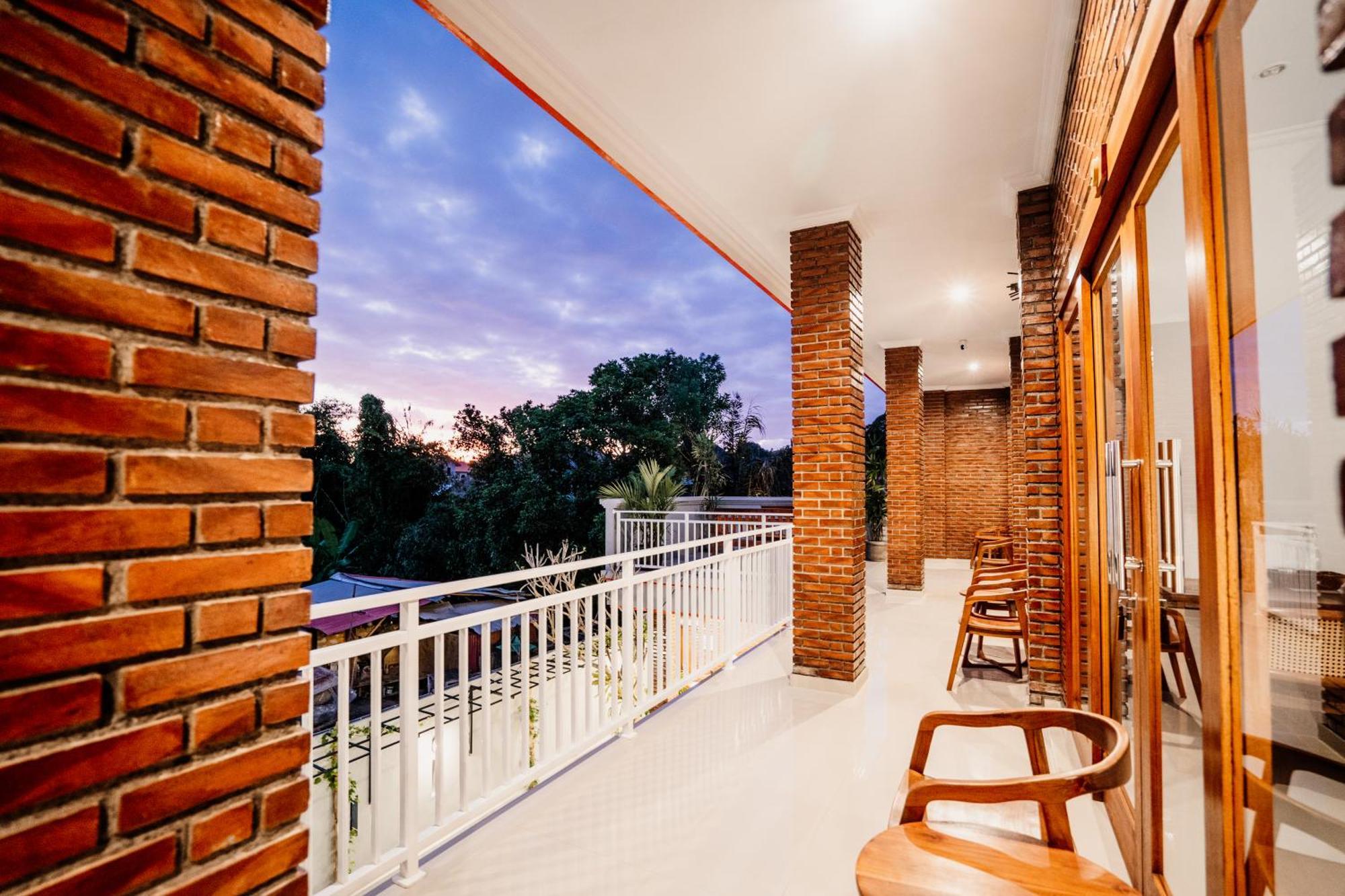 Pondok Yogi Guest House Canggu Extérieur photo